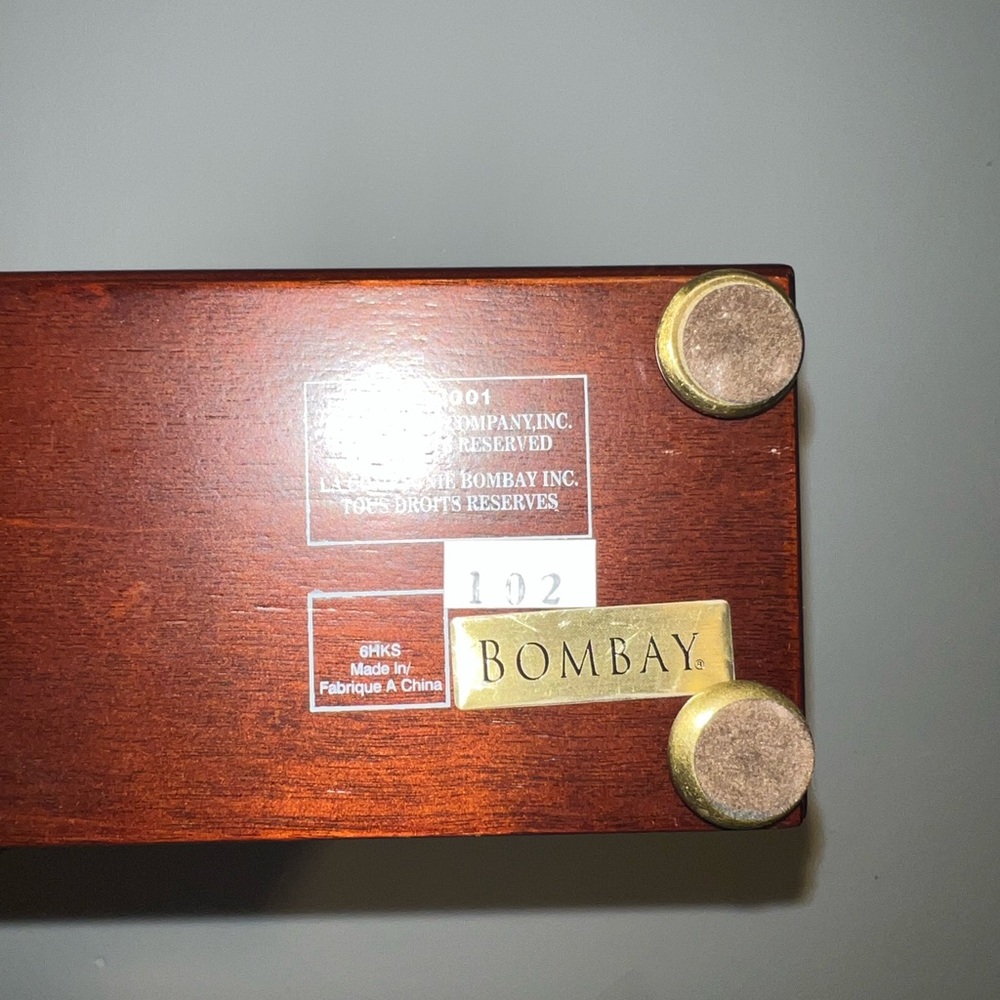 The Bombay Company clock 2001 - Picture 5 of 11